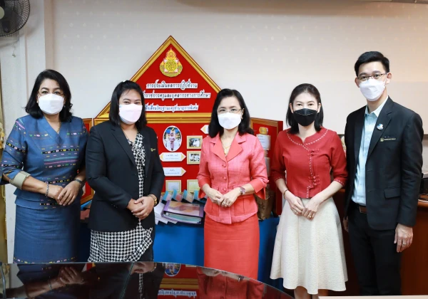 การประเมินผลงานที่เกิดจากการปฏิบัติหน้าที่ ตามหลักเกณฑ์ และวิธีการให้ข้าราชการครและบุคลากรทางการศึกษา  ตำแหน่งครูมีวิทยฐานะ และเลื่อนวิทยฐานะ