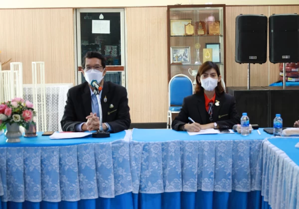 ปฐมนิเทศนิสิตและนักศึกษาฝึกประสบการณ์วิชาชีพครู