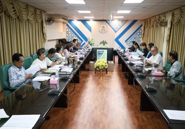 การประชุมมูลนิธิเพื่อการศึกษา โรงเรียนชิโนรสวิทยาลัย
